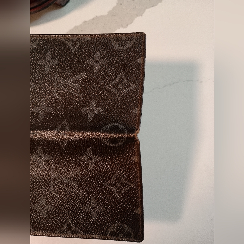 Louis Vuitton Brown Monogram Card Holder - Picture 3 of 9